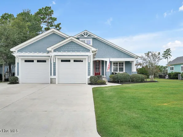 1003 Softwind Way, Southport, NC 28461