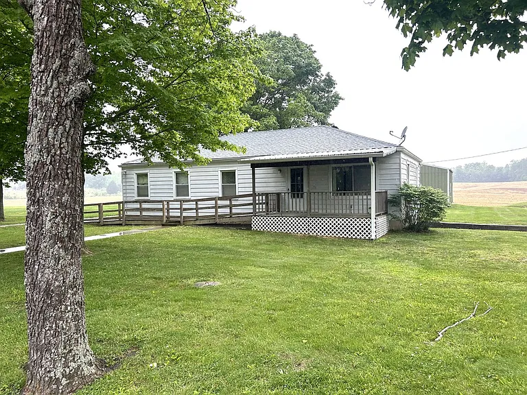 14305 Tree Dr NW — Photo 11