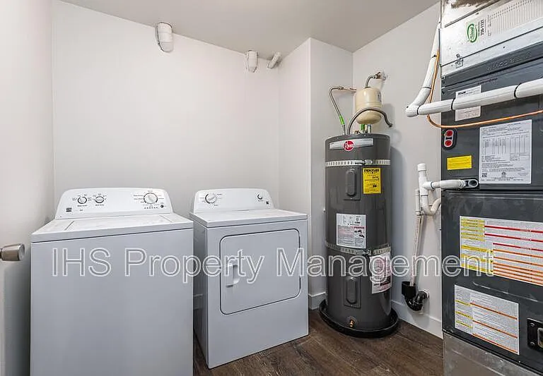 485 S 38th Ave #B207 — Photo 10