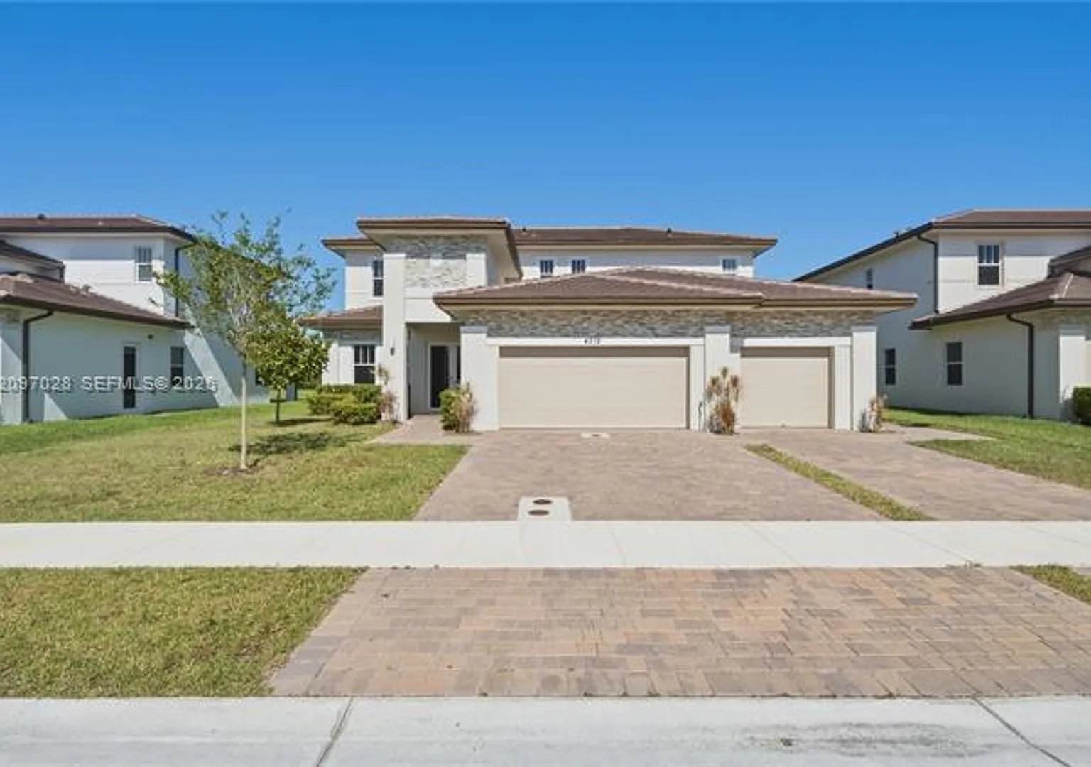 4372 SW 122nd Ter # 4372, Davie, FL 33330 — Photo 3