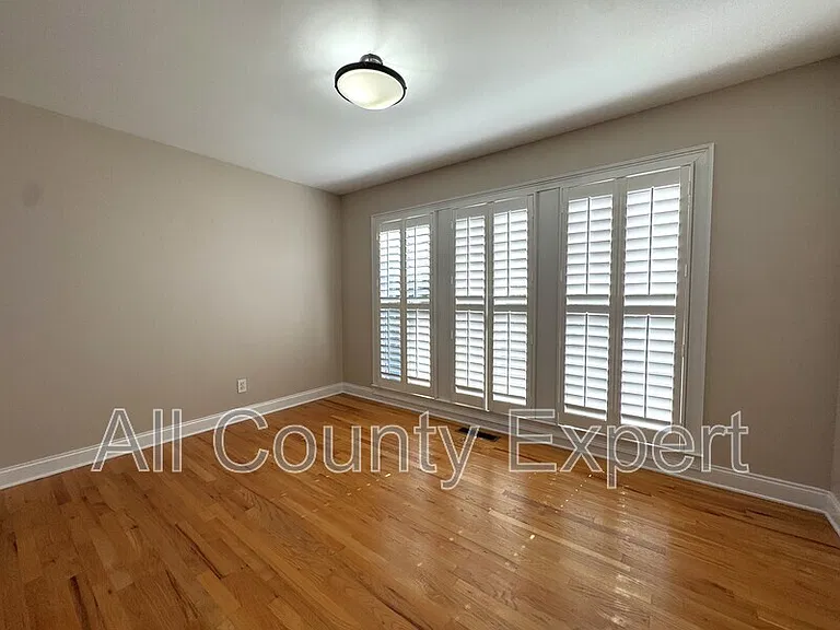 3006 Riverstone Trl — Photo 15