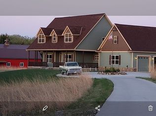 36887 Timber Ridge Dr, Louisville, NE 68037