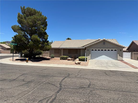 2nd image of 1961 Roy Rogers Way