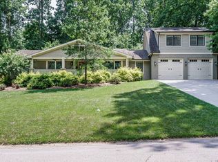 304 Briarcliff Ln, Cary, NC 27511