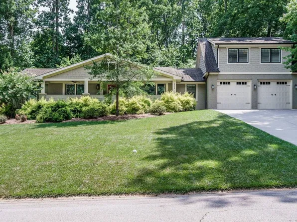 304 Briarcliff Ln, Cary, NC 27511