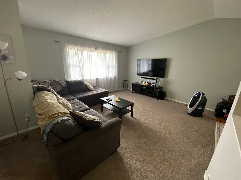4280 S Nonchalant Cir — Photo 3