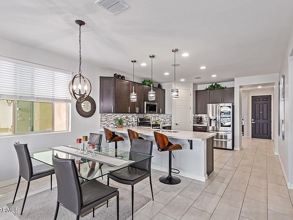 4th image of 10734 W YUKON Drive
