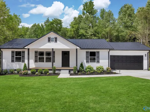 2312 Half Section Line Rd, Albertville, AL 35950