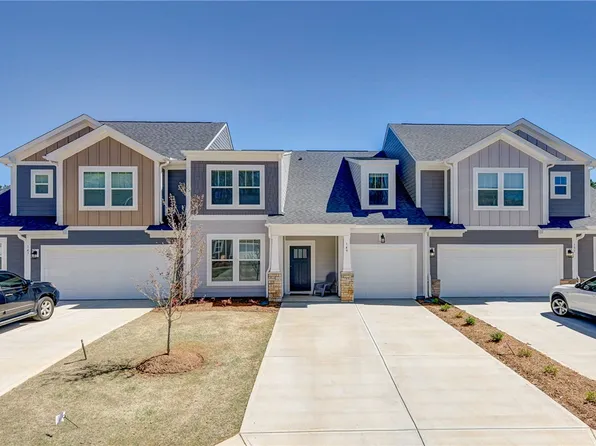 149 Grange Valley Ln, Central, SC 29630