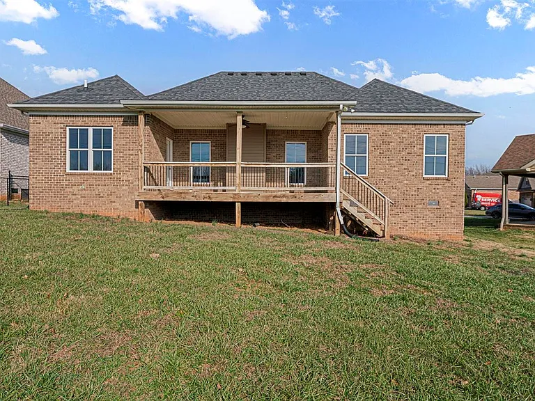 457 Adalynn Cir — Photo 28