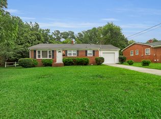 2100 Opal St, New Bern, NC 28560