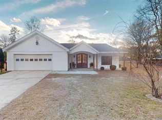 1018 Walnut Ct, Hartsville, SC 29550