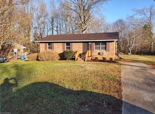 916 S Kirkman St, Liberty, NC 27298