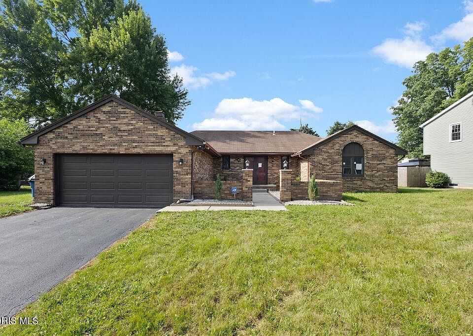 1st image of 5679 Knightsbridge Dr