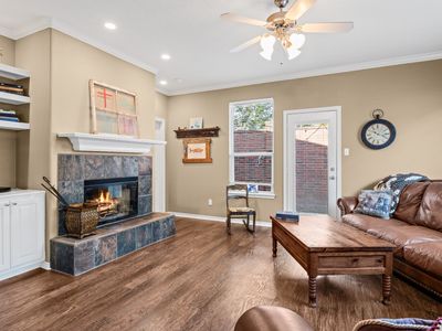 3513 Myth (pvt) Ln, College Station, TX, 77845