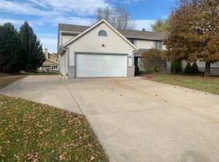 N58W23798 Hastings Ct #N58W23796, Sussex, WI 53089