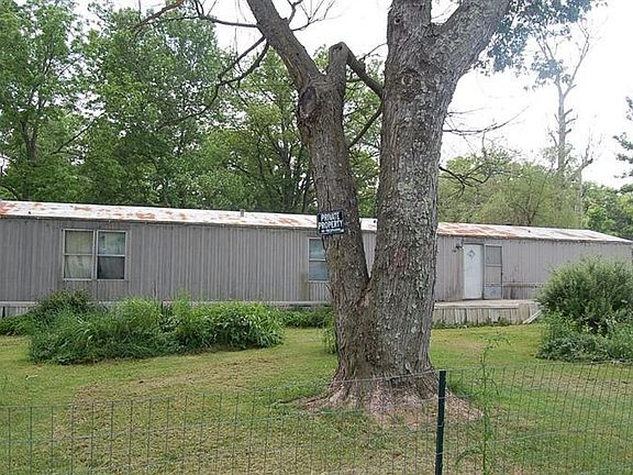 2nd image of 384 Hartley Dr