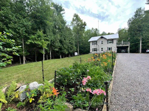 185 Morris Island Dr, Ottawa, ON K7S 3G7