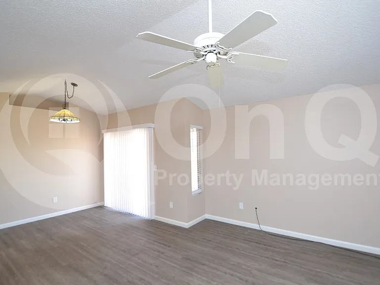 3272 N Ash Cir — Photo 5