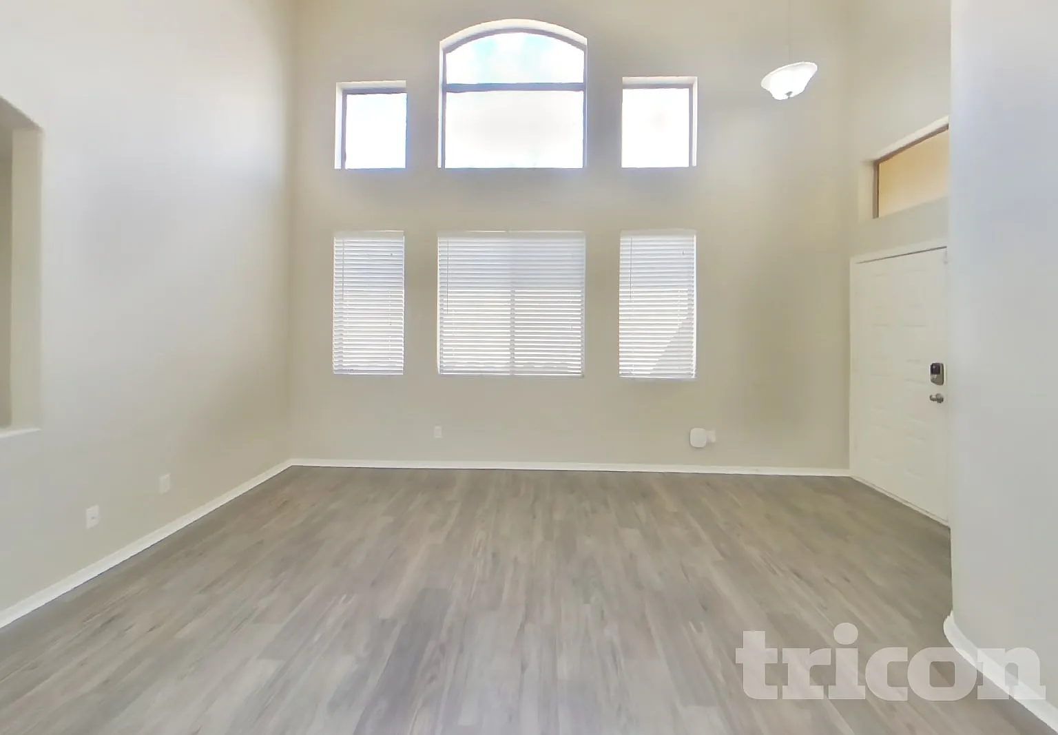 10508 W Coronado Road Avondale AZ — Photo 2