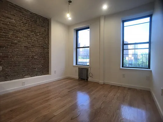 Rented by Bohemia Realty Group | media 34