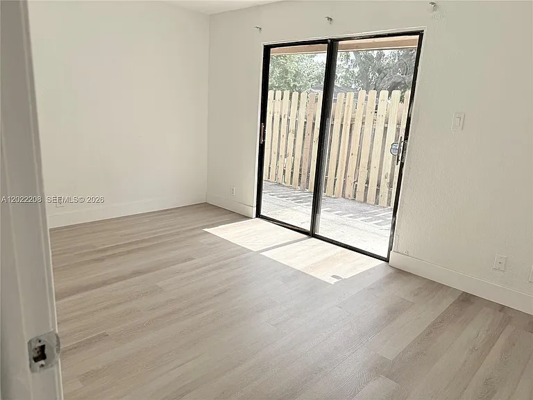 1312 NW 8th Ave — Photo 14