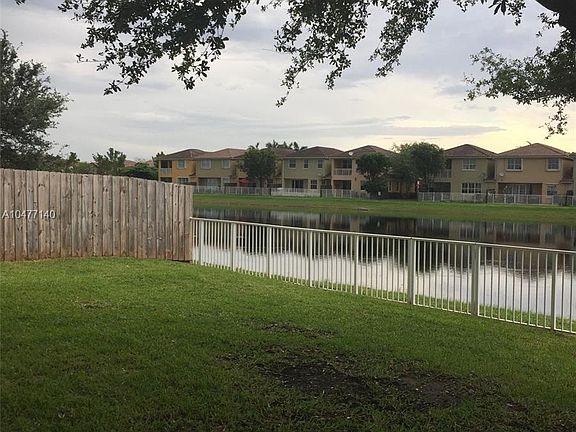 4th image of 8451 NW 110th Ave