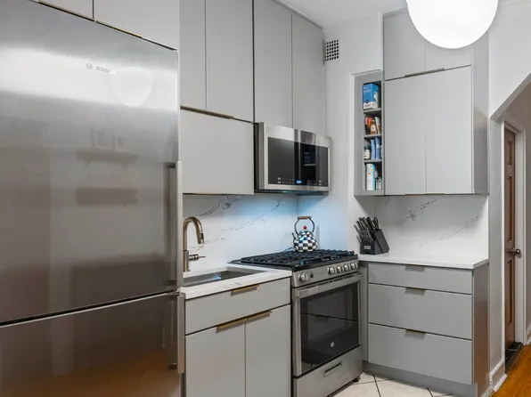 242 East 87th Street image 5 of 9