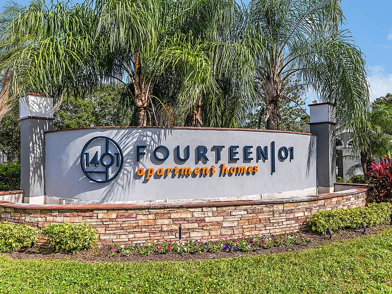 Fourteen01 Apartments — Photo 11