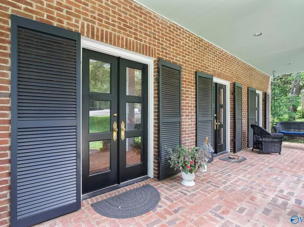 904 Corinth Cir SE, Huntsville, AL 35801