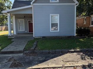 616 S 4th St, Boonville, IN 47601