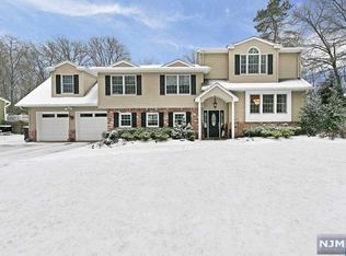 79 Arcadia Way, Hillsdale, NJ 07642