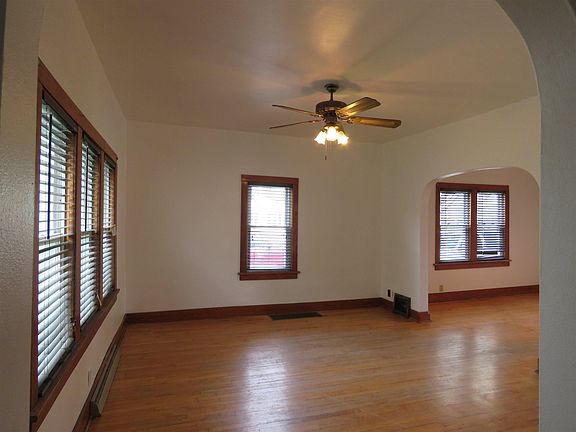 5th image of 1310 Bower St