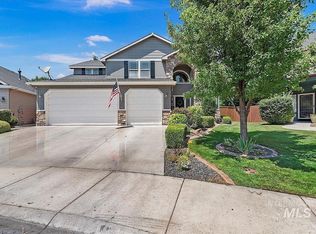 10148 W Arrowleaf Ct, Star, ID 83669