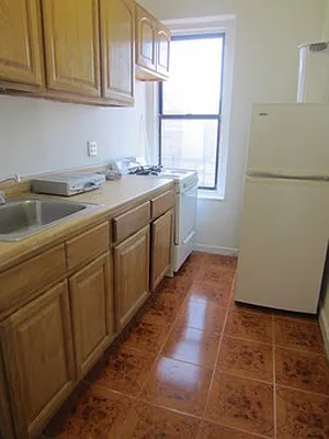 Rented by Link NY Realty | media 7