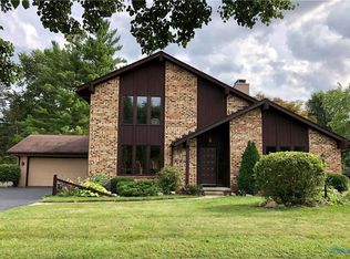 7039 Altara Dr, Sylvania, OH 43560
