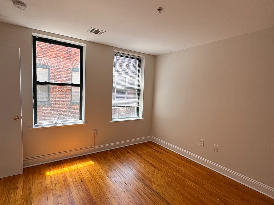 140 Virginia Ave #302