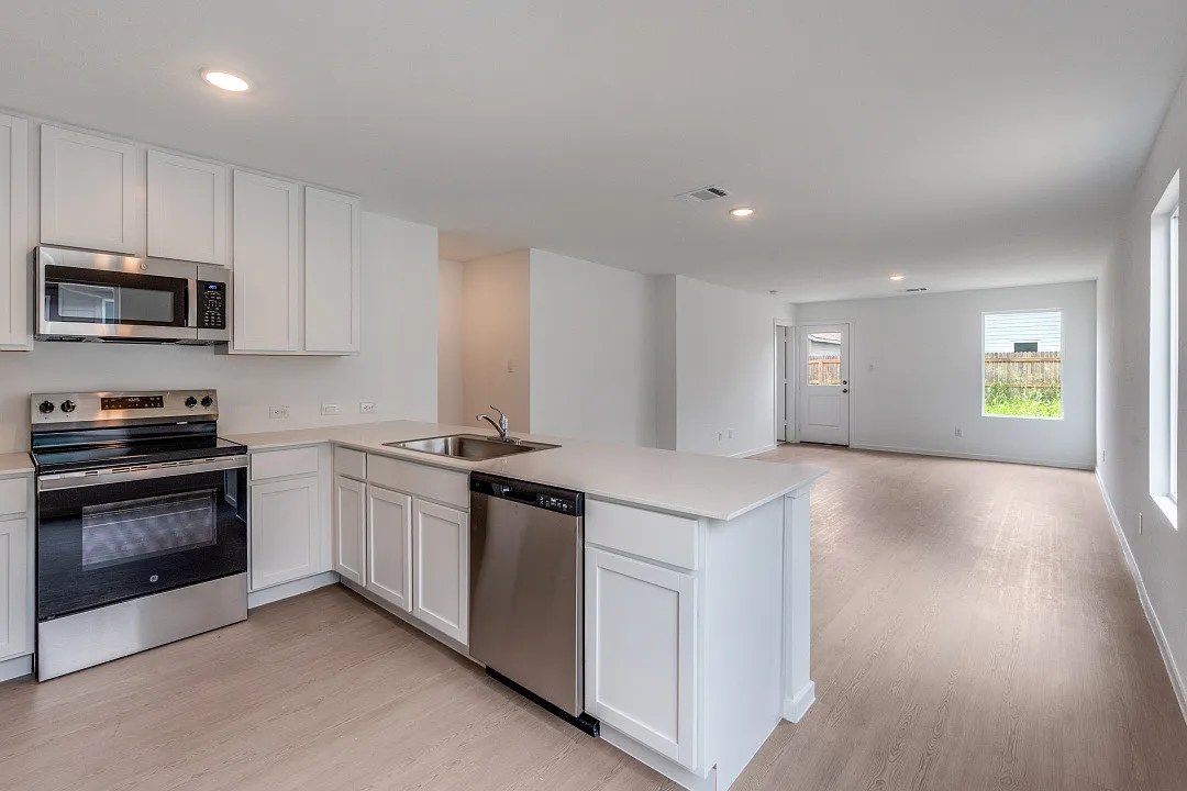 Building Photo - 151 Pastar Fls