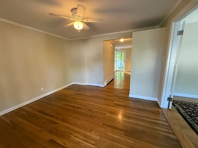 80A S Maple Ave — Photo 3