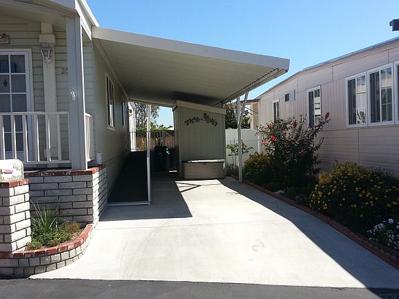 car port w/ custom shed