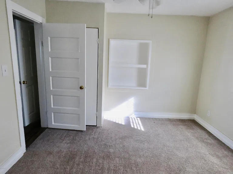 509 S Park Ave — Photo 6