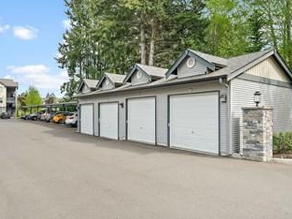 414 SW Hayworth Dr #F301