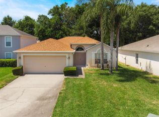 122 Oak View Pl, Sanford, FL 32773