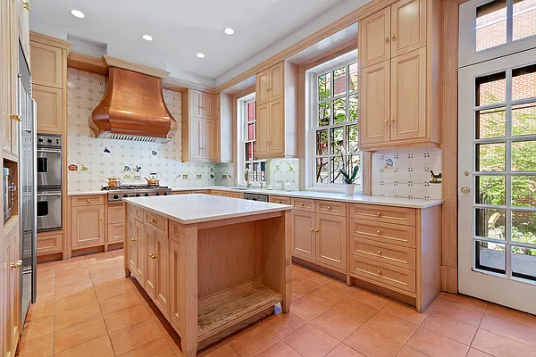 Sold by Corcoran | media 5