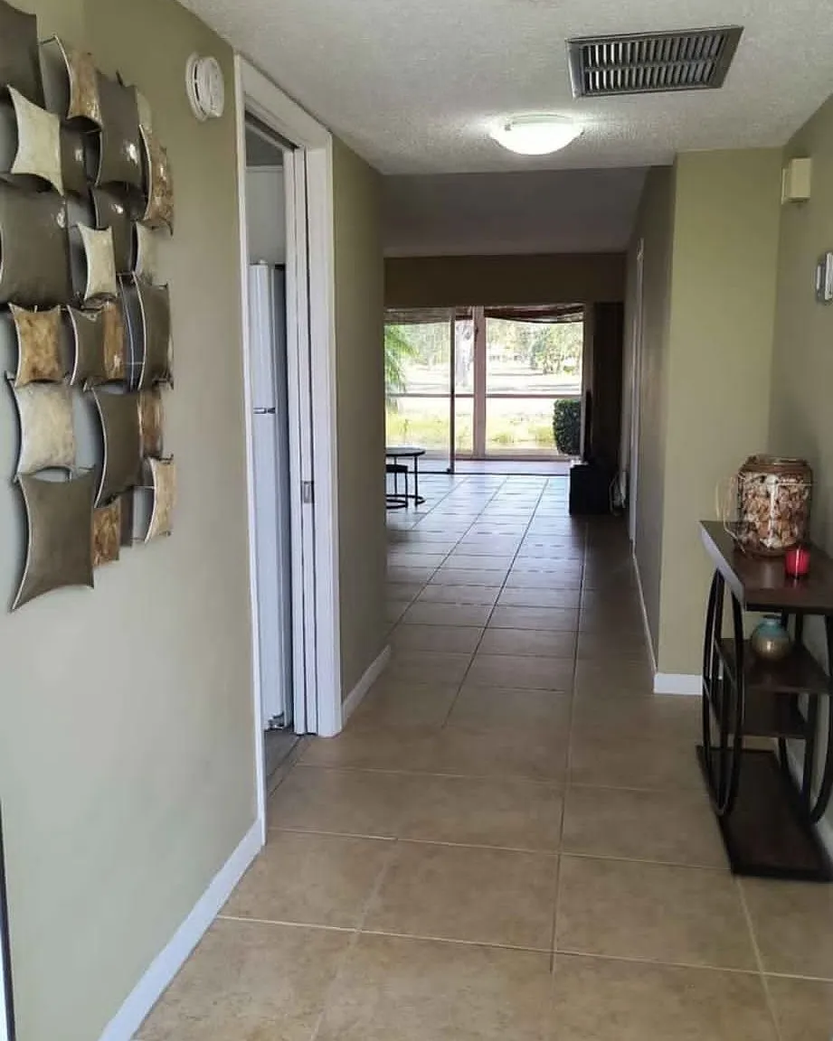 1 bed, 1000 sqft, $1,650 — Photo 2