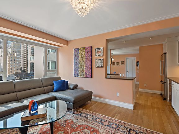 5th image of 200 E 66th St APT B0606