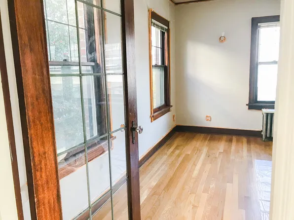 Terry Anne Apartments, 5042 12th Ave NE APT 104, Seattle, WA 98105