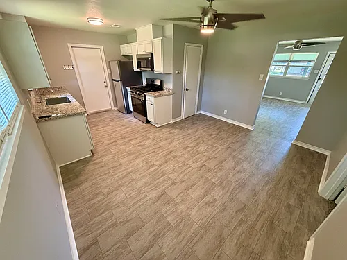 2434 Saba Ln Photo 1