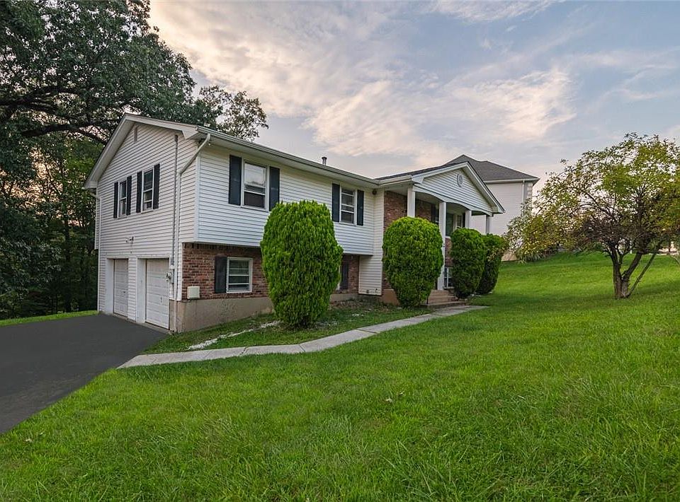 1st image of 2 Riverglen Drive