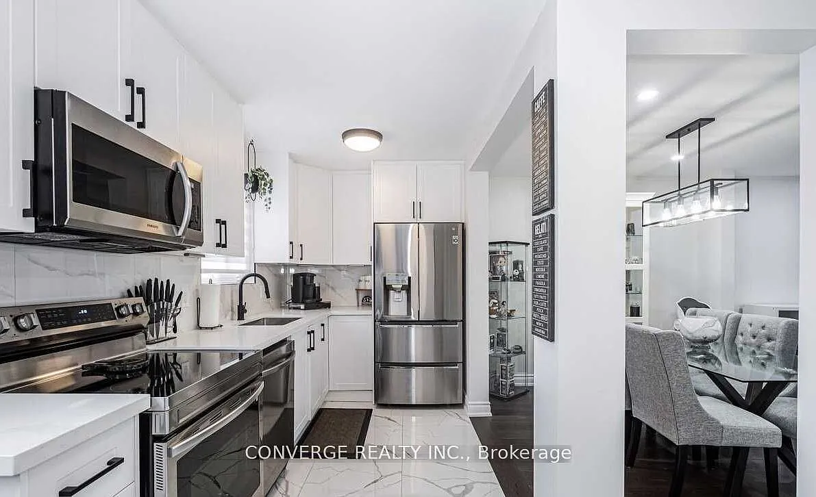 3 bed, $2,900 — Photo 1
